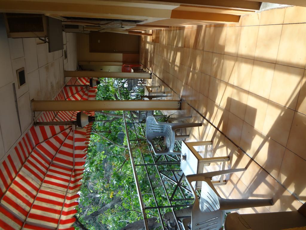 Hotel New Bengal Mumbai  Buitenkant foto