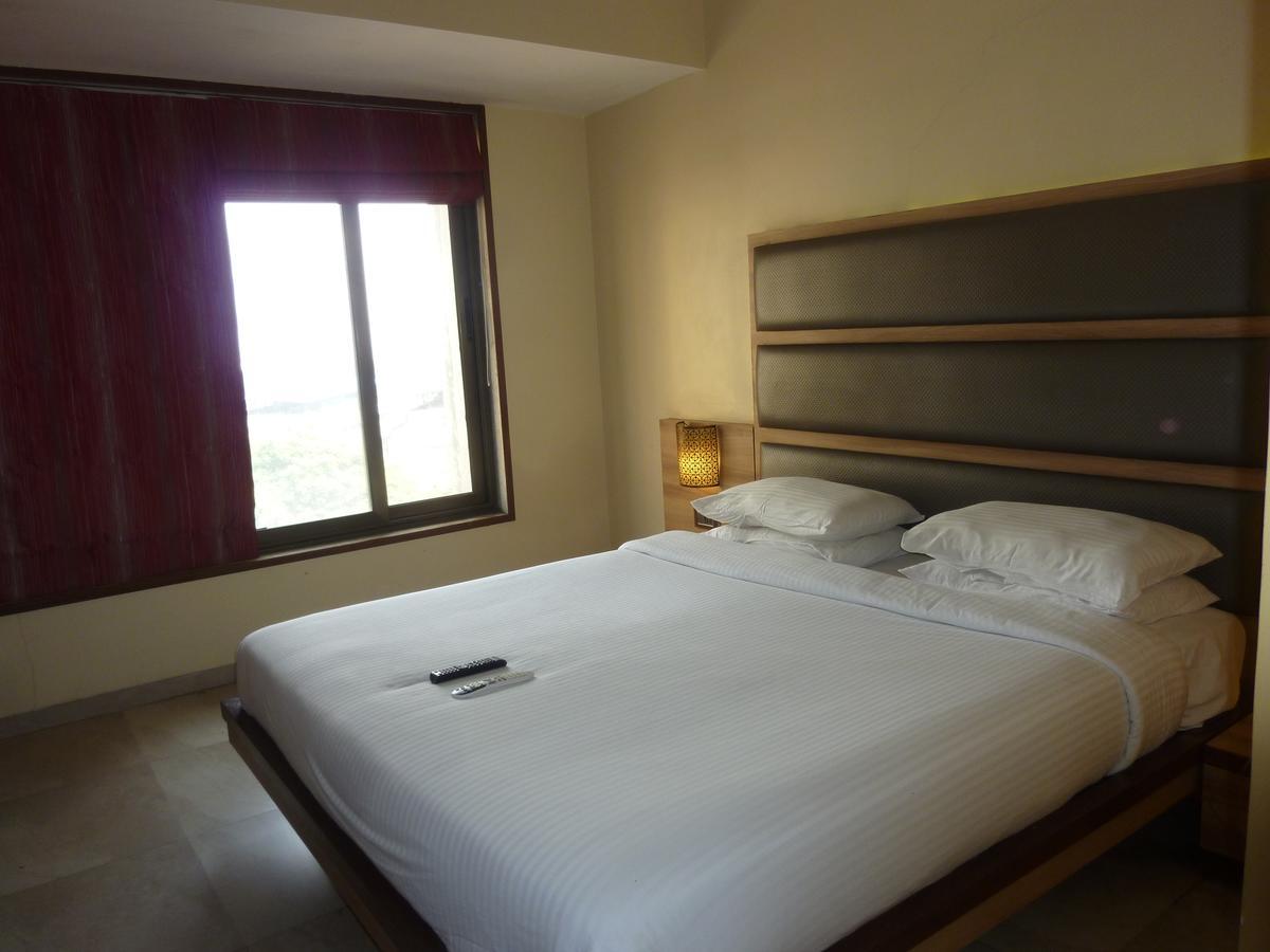 Hotel New Bengal Mumbai  Buitenkant foto