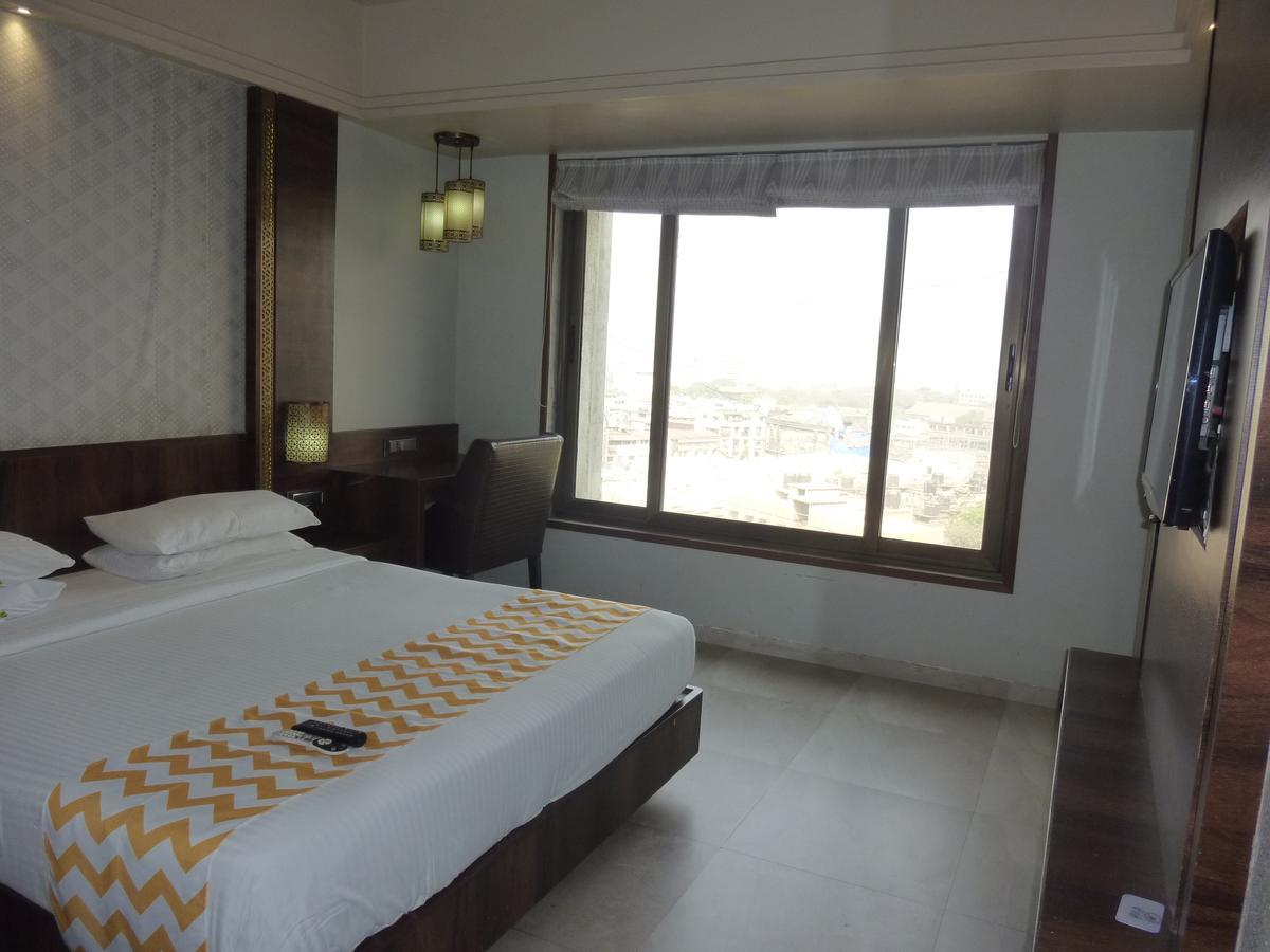 Hotel New Bengal Mumbai  Buitenkant foto
