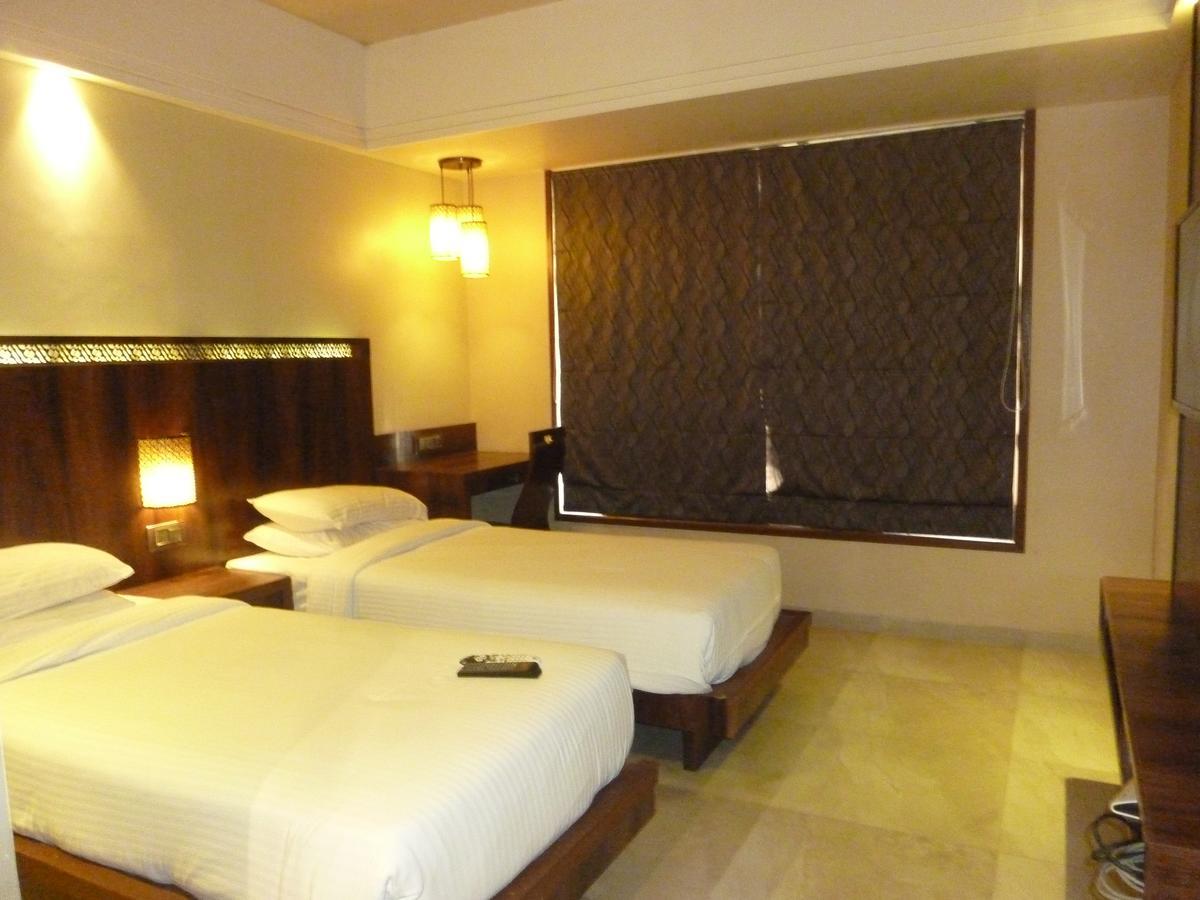 Hotel New Bengal Mumbai  Buitenkant foto