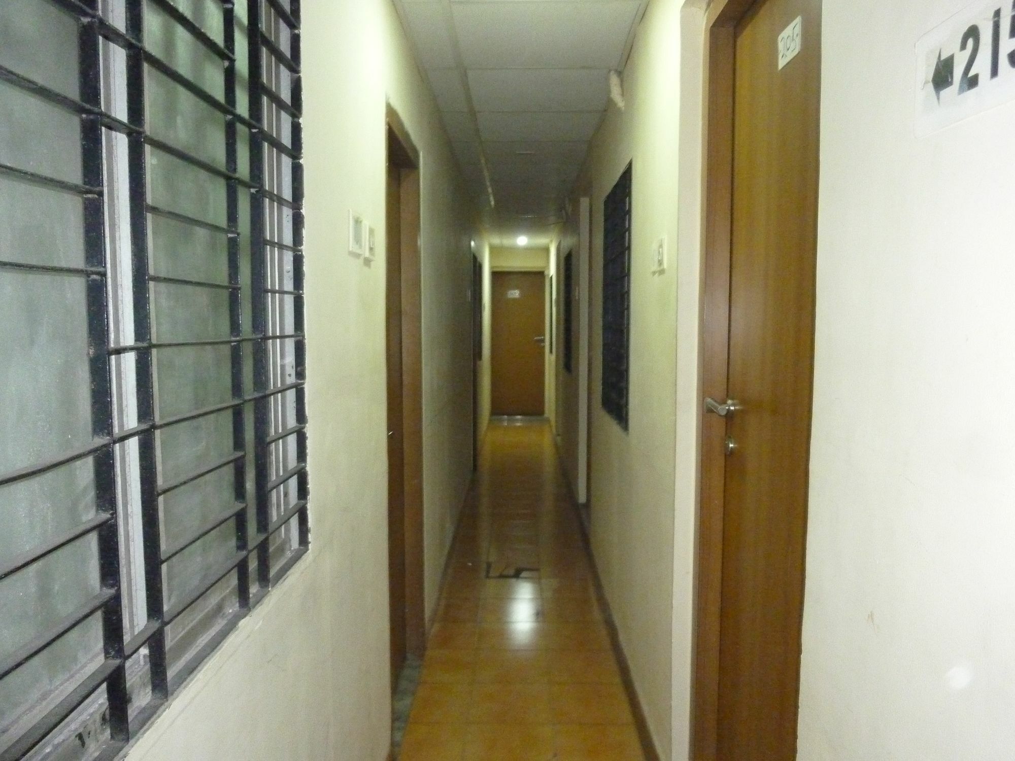 Hotel New Bengal Mumbai  Buitenkant foto
